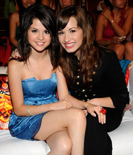 selena gomez and demi lovato and taylor. Demi Lovato and Selena Gomez